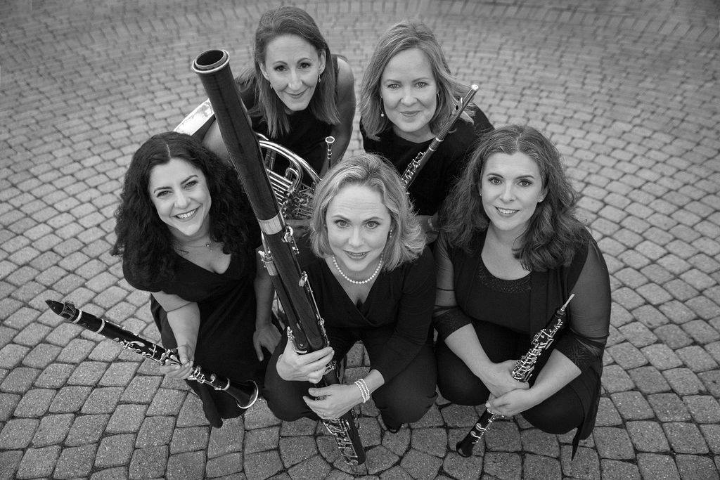 50989053_2266331773656128_661861280721666048_o